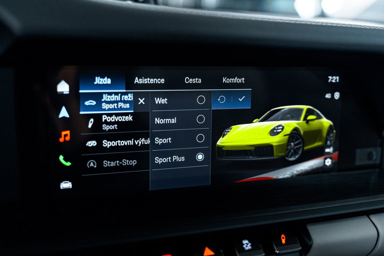 Porsche 992.2 Carrera GTS