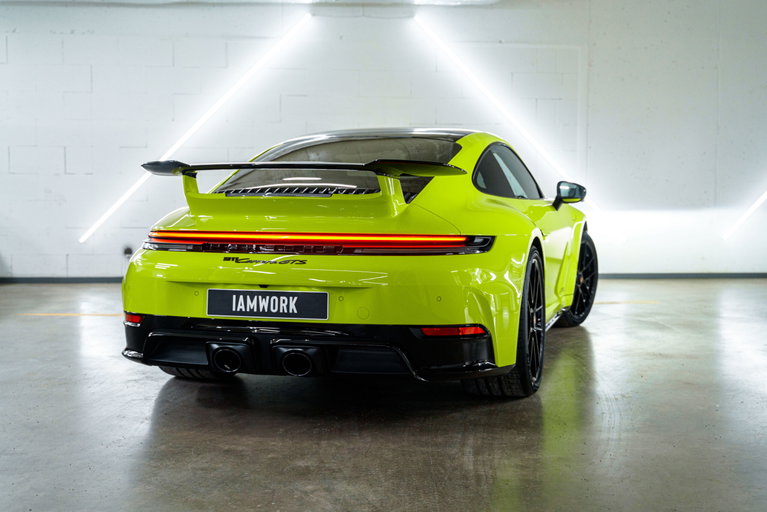 Porsche 992.2 Carrera GTS