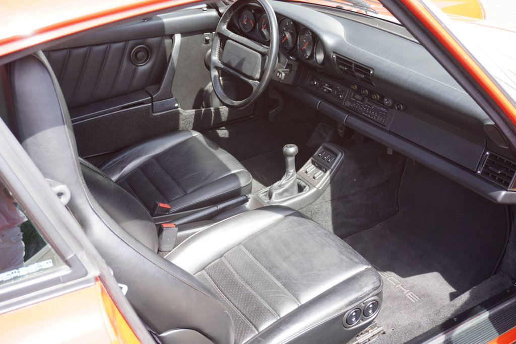 Porsche 964 Carrera 4
