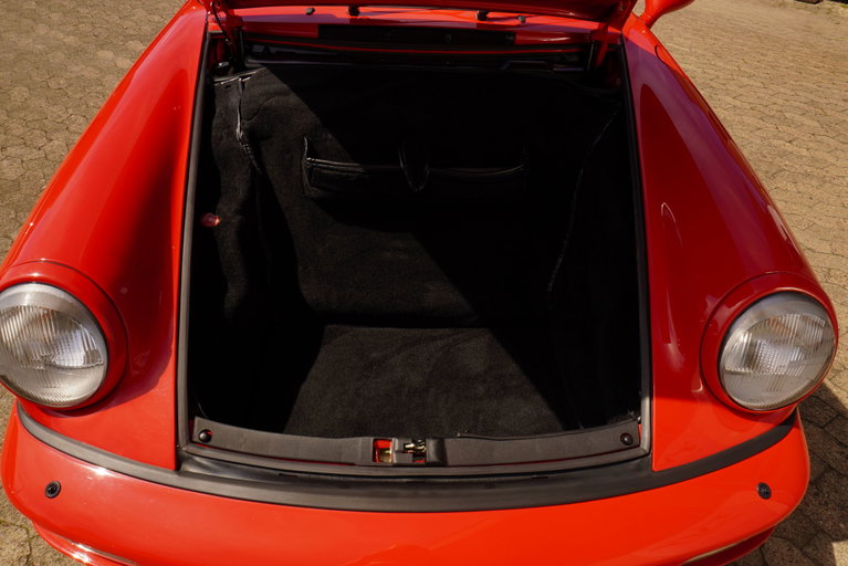 Porsche 964 Carrera 4