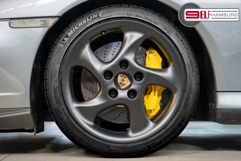 Porsche 996.2 Carrera 4S
