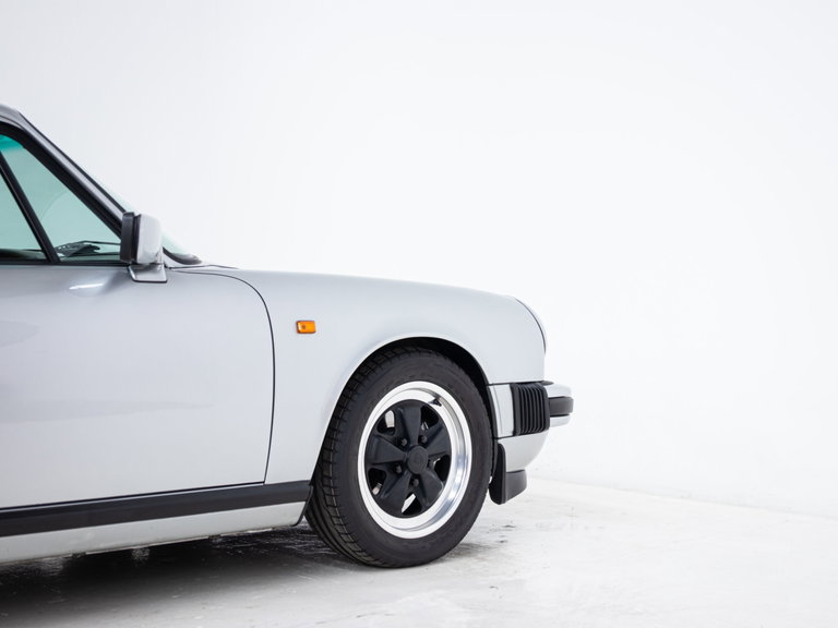 Porsche 911 Carrera 3.2 Clubsport