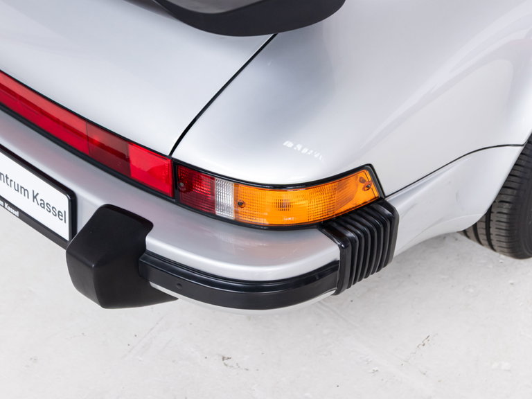 Porsche 911 Carrera 3.2 Clubsport