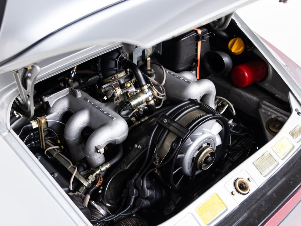 Porsche 911 Carrera 3.2 Clubsport