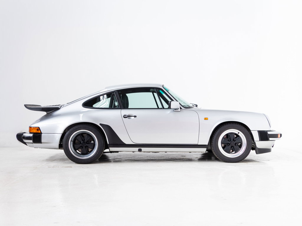 Porsche 911 Carrera 3.2 Clubsport