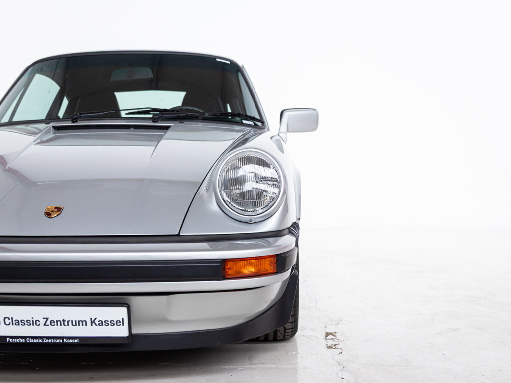 Porsche 911 Carrera 3.2 Clubsport