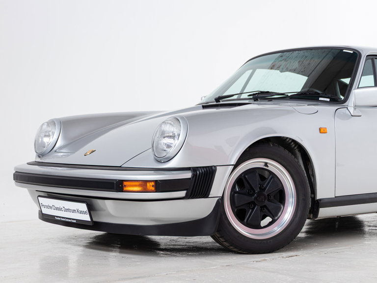 Porsche 911 Carrera 3.2 Clubsport