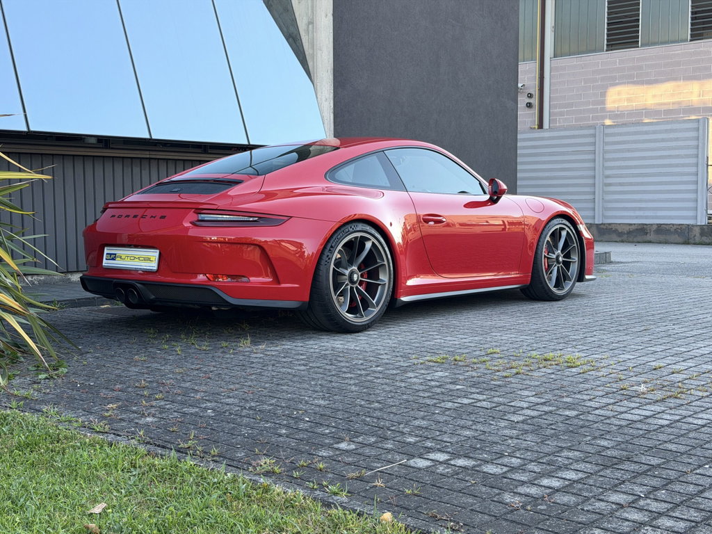Porsche 991.2 GT3 Touring