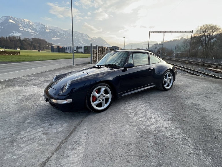Porsche 993 Carrera 4S