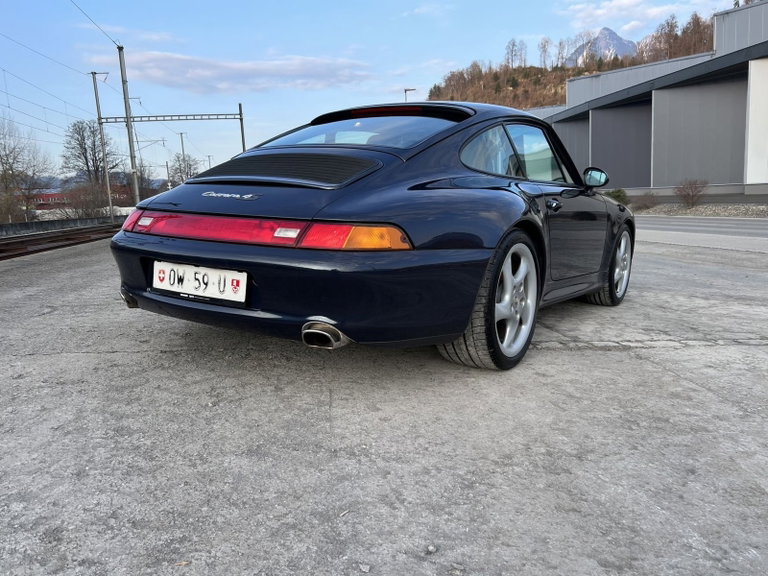 Porsche 993 Carrera 4S