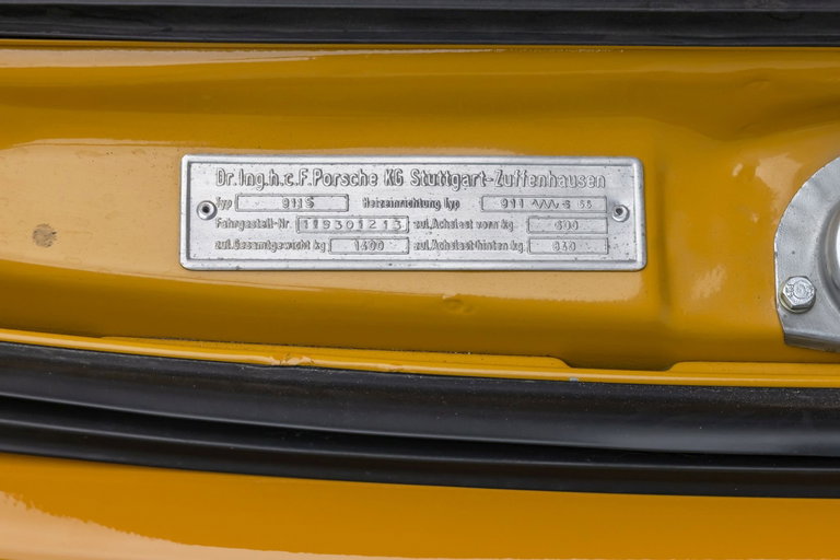 Porsche 911 S (F-Modell)