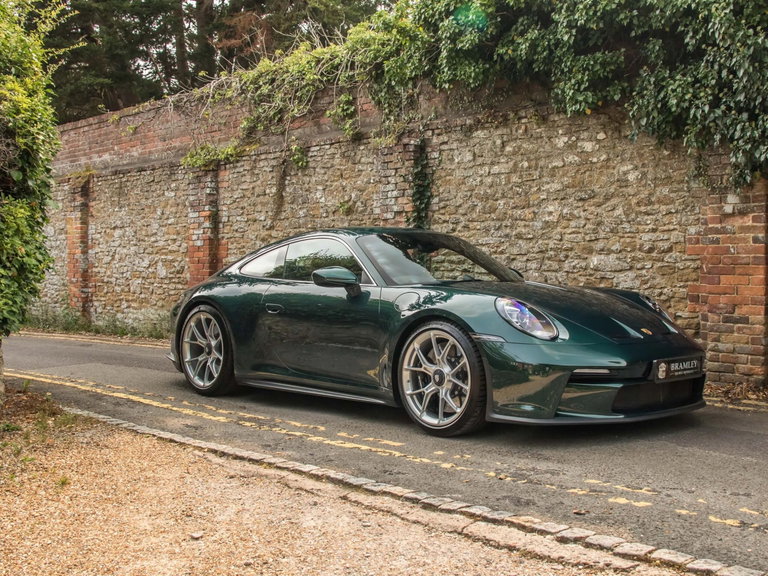 Porsche 992 GT3 Touring