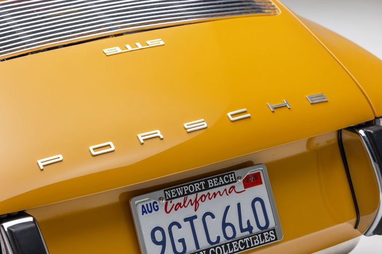 Porsche 911 S (F-Modell)