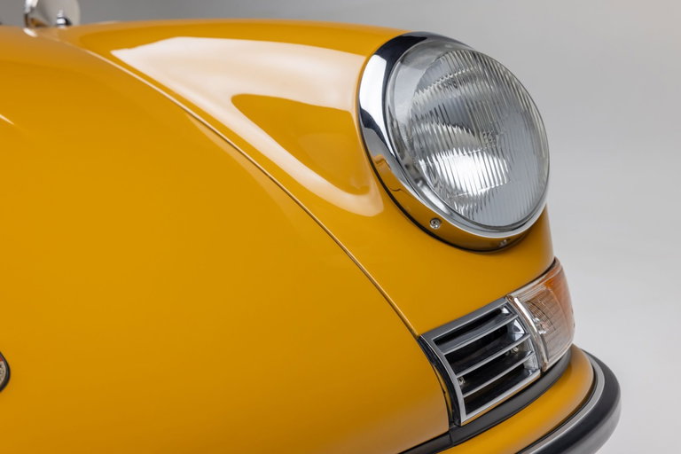 Porsche 911 S (F-Modell)