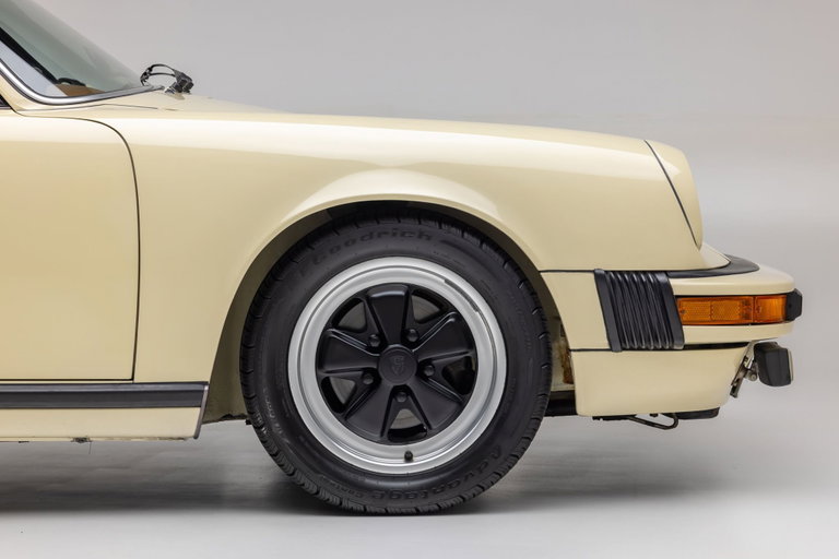 Porsche 911 SC (US)