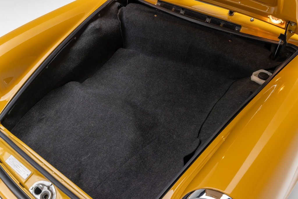 Porsche 911 S (F-Modell)