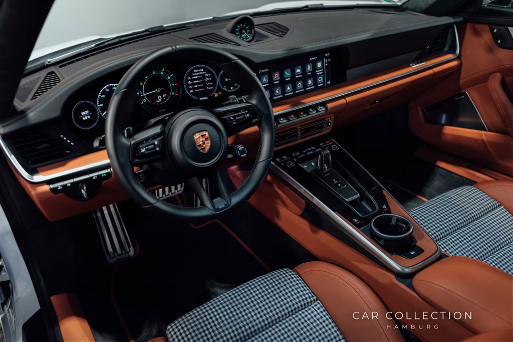 Porsche 992 Turbo S