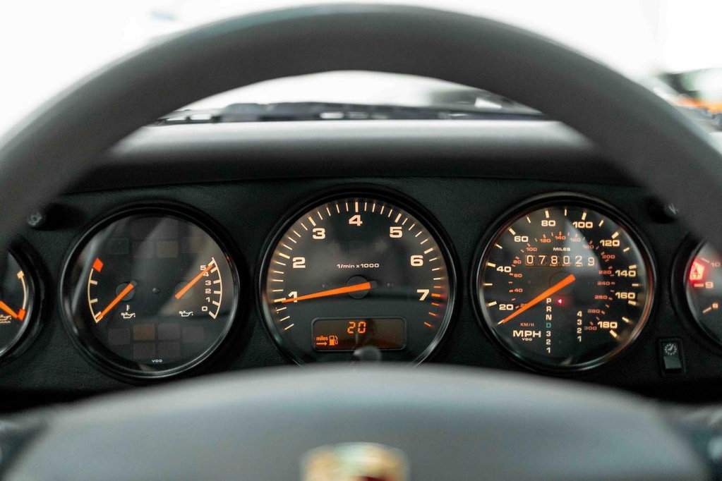 Porsche 993 Carrera