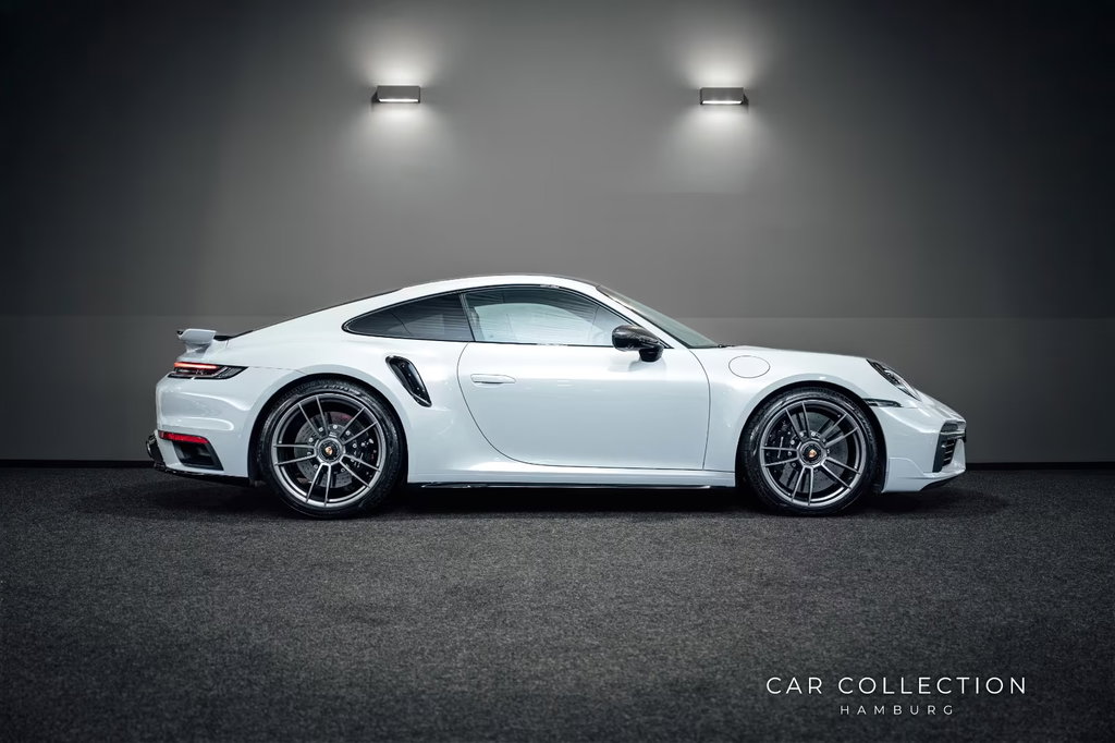 Porsche 992 Turbo S