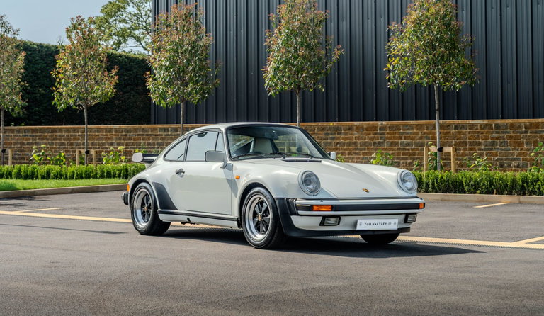 Porsche 911 Turbo 3.3