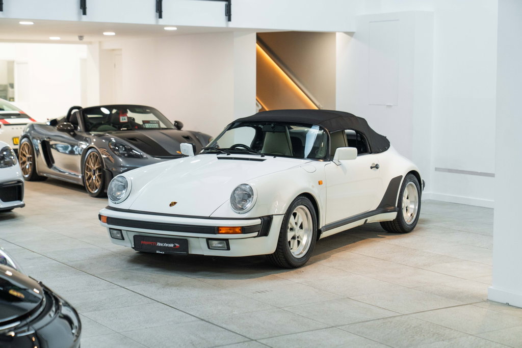 Porsche 911 Carrera 3.2 Speedster