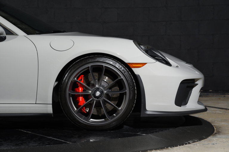 Porsche 991.2 GT3 Touring