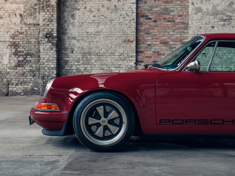 Porsche 911 Reimagined by Singer