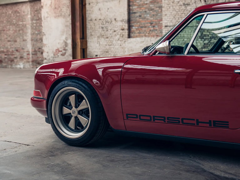 Porsche 911 Reimagined by Singer