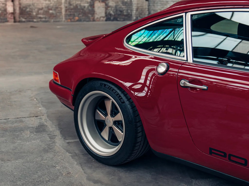 Porsche 911 Reimagined by Singer