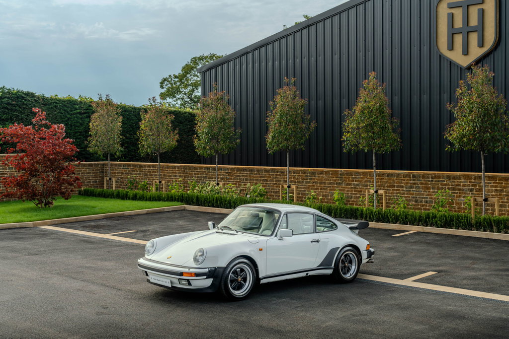 Porsche 911 Turbo 3.3