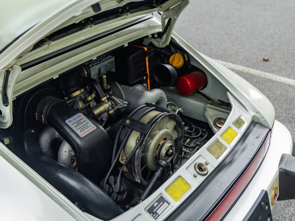 Porsche 911 Carrera 3.2 Speedster