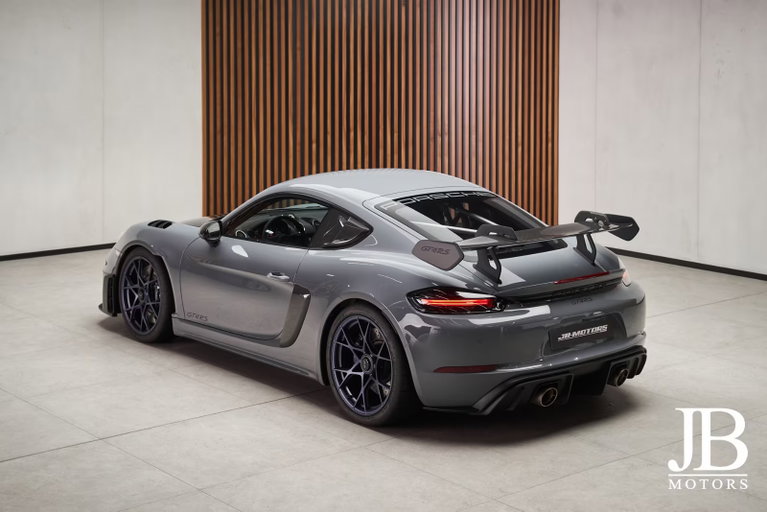 Porsche 718 Cayman GT4 RS
