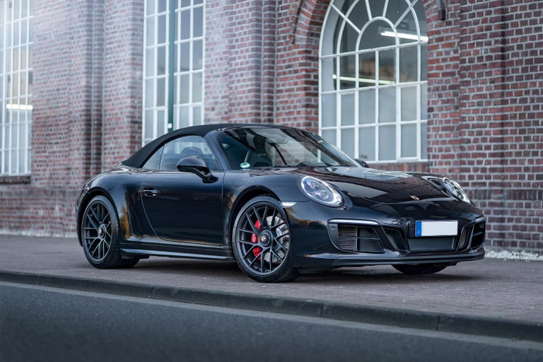 Porsche 991.2 Carrera 4 GTS