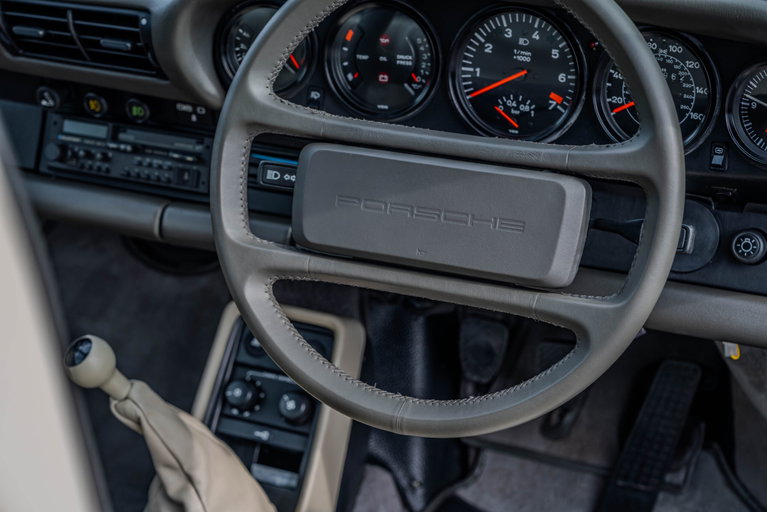 Porsche 911 Turbo 3.3