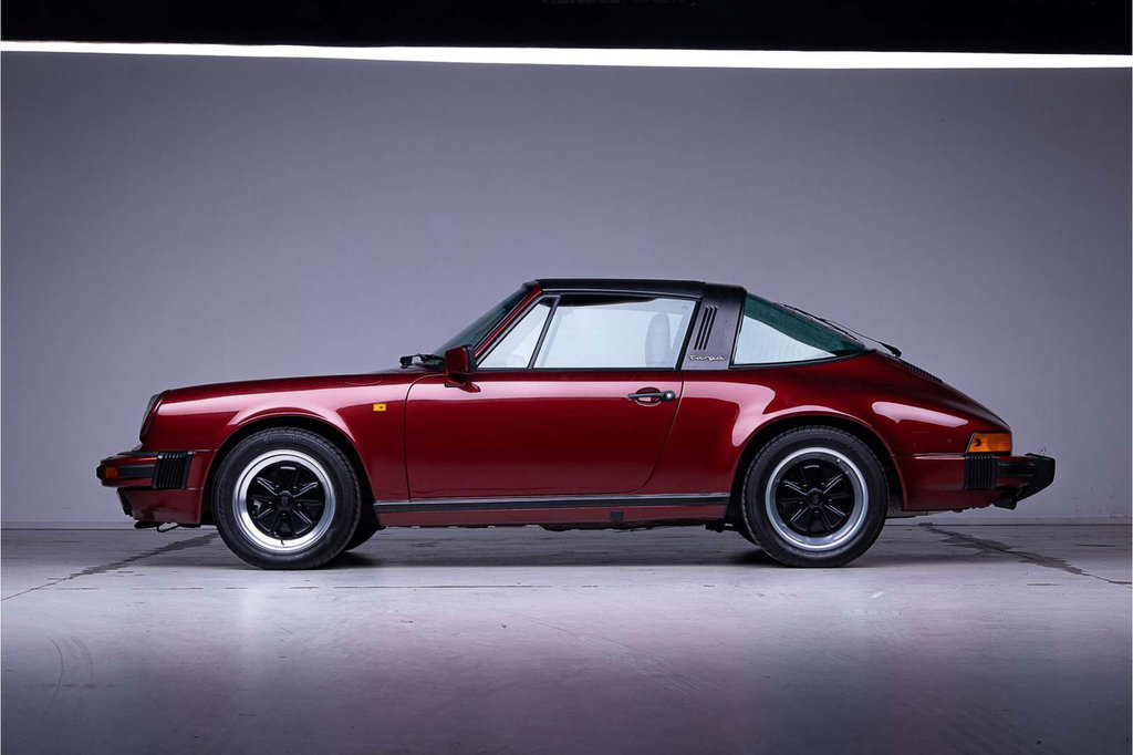 Porsche 911 Carrera 3.2