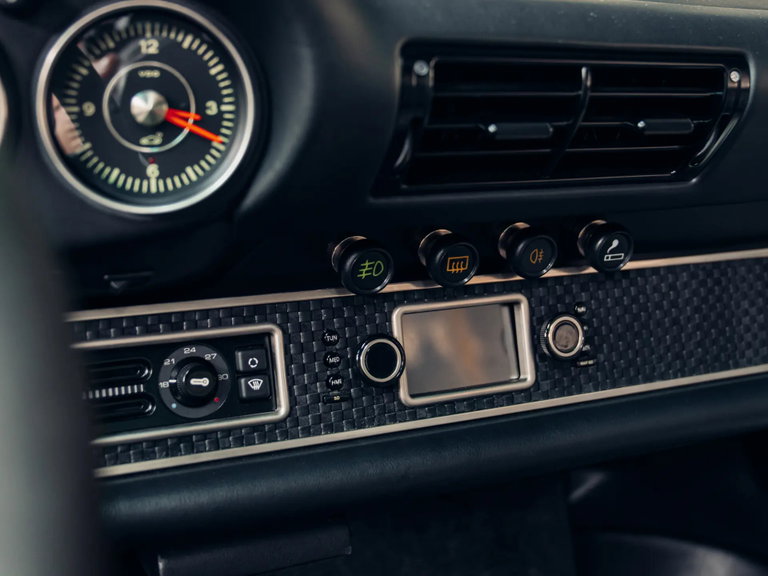 Porsche 911 Reimagined by Singer