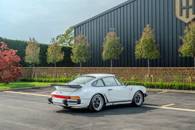 Porsche 911 Turbo 3.3
