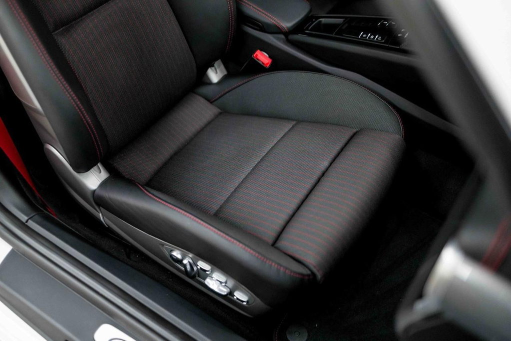 Porsche 991.2 Carrera T