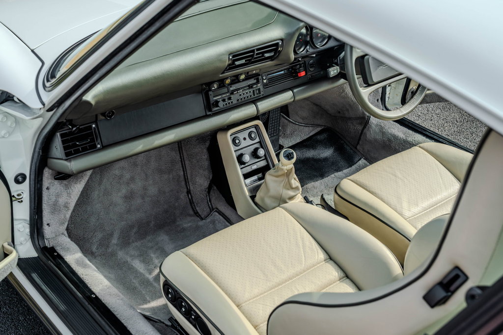 Porsche 911 Turbo 3.3