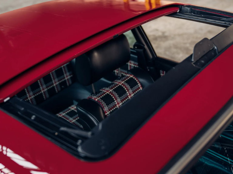 Porsche 911 Reimagined by Singer