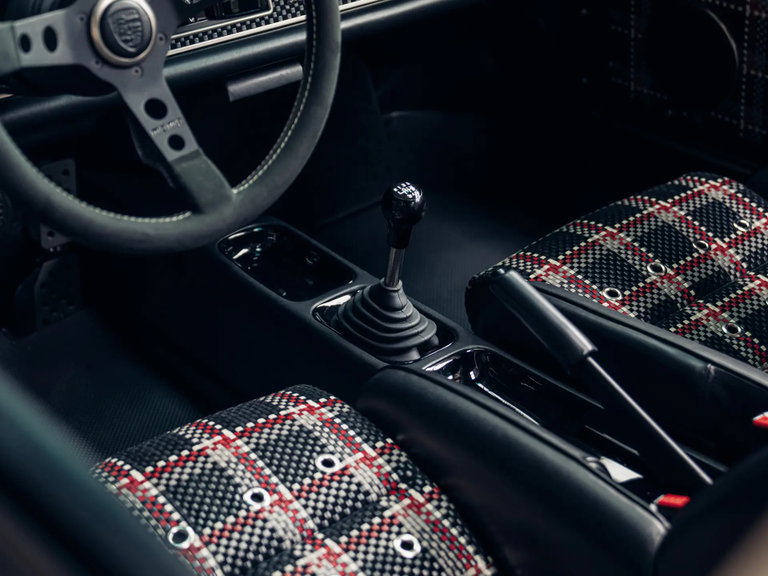 Porsche 911 Reimagined by Singer