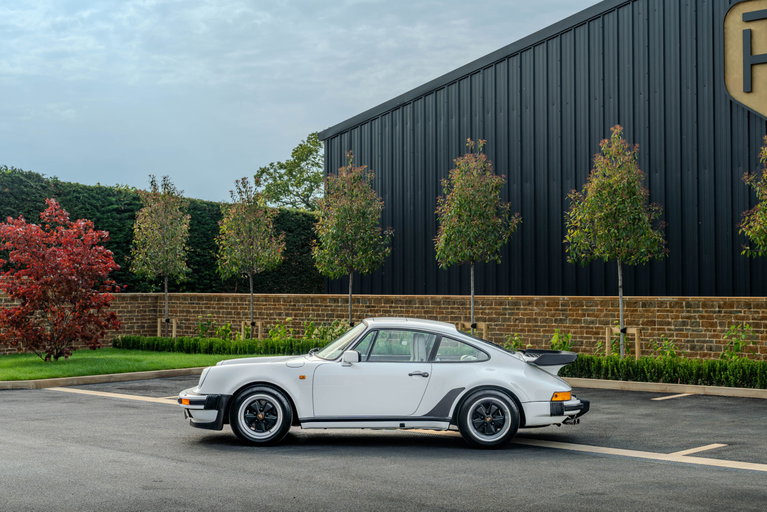 Porsche 911 Turbo 3.3