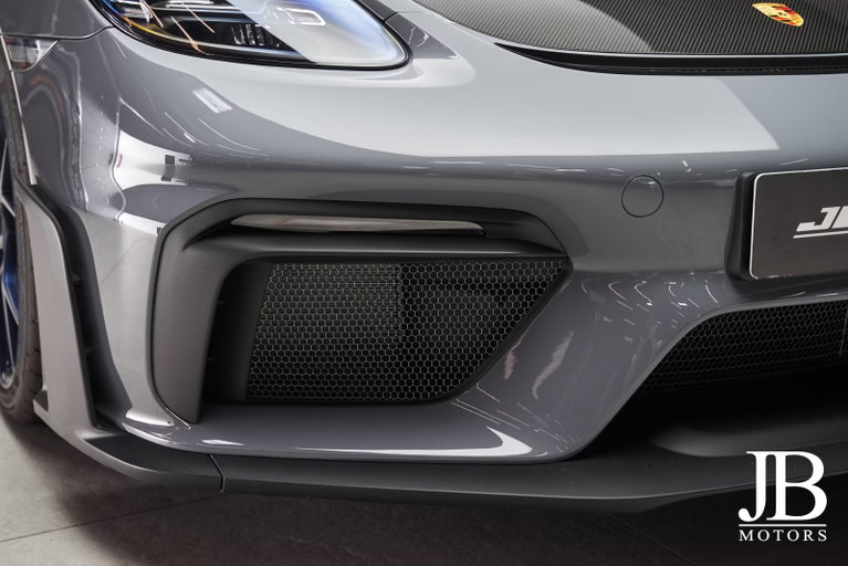 Porsche 718 Cayman GT4 RS