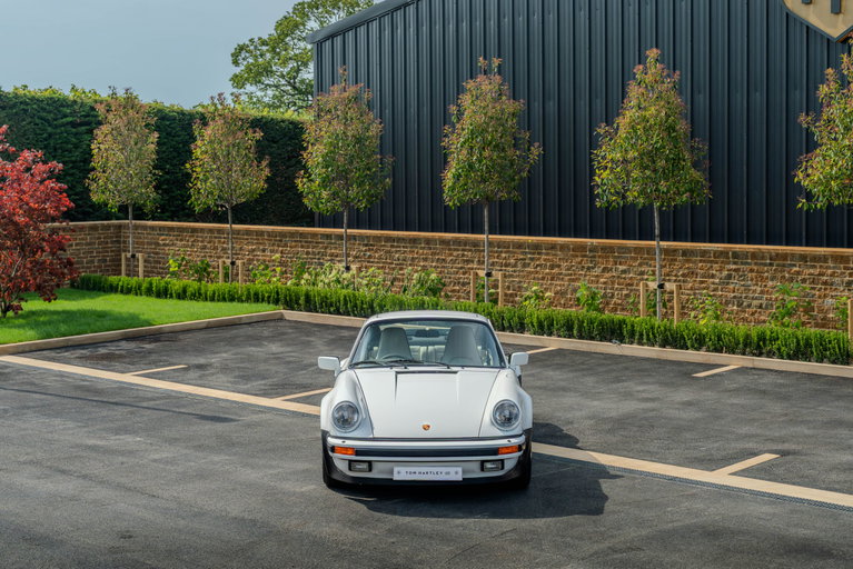 Porsche 911 Turbo 3.3