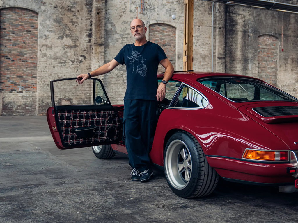 Porsche 911 Reimagined by Singer
