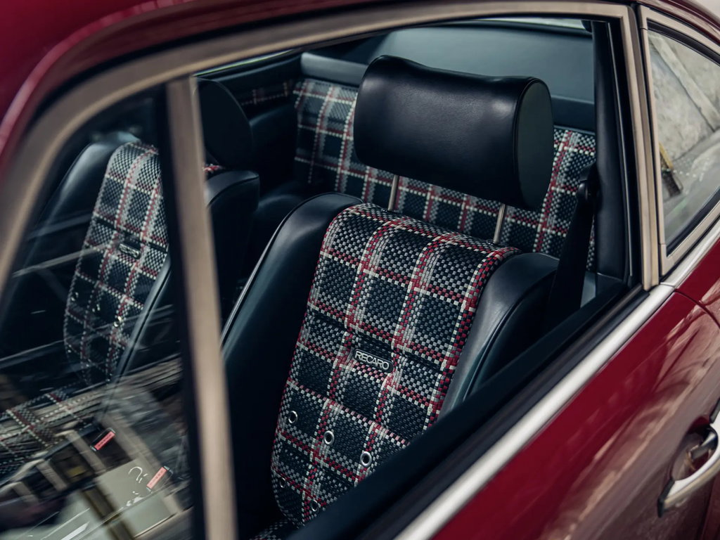 Porsche 911 Reimagined by Singer