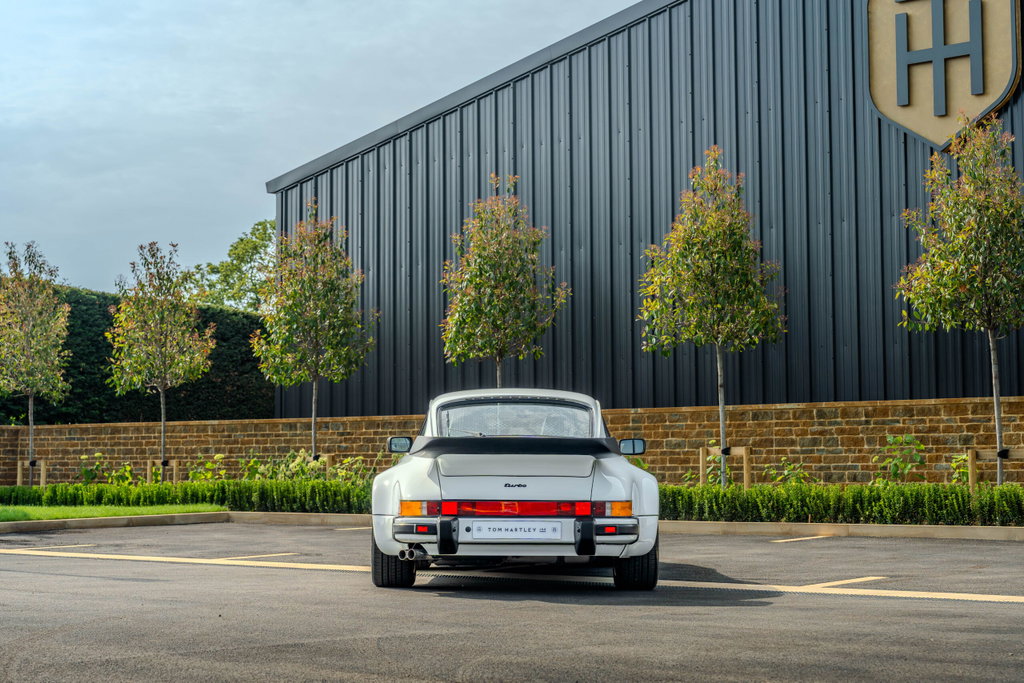 Porsche 911 Turbo 3.3