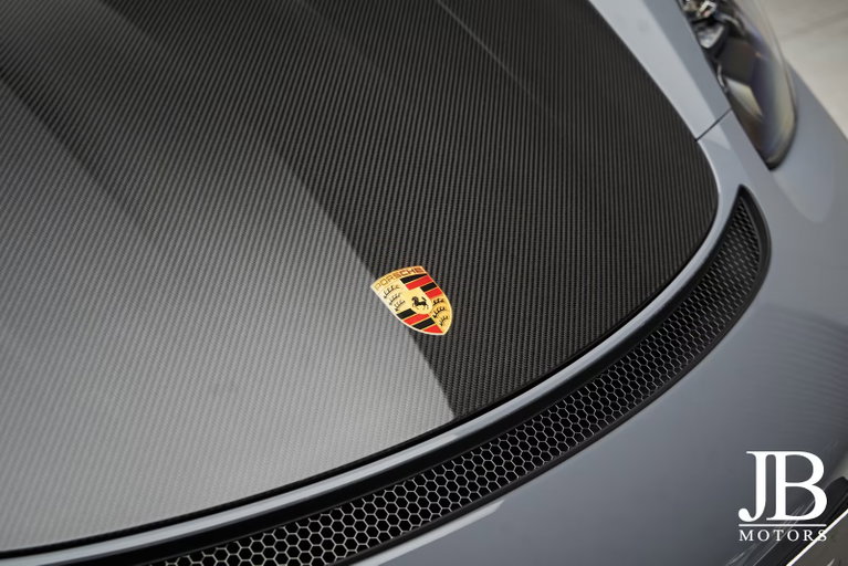Porsche 718 Cayman GT4 RS
