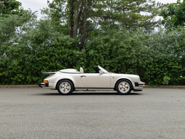 Porsche 911 Carrera 3.2 Speedster
