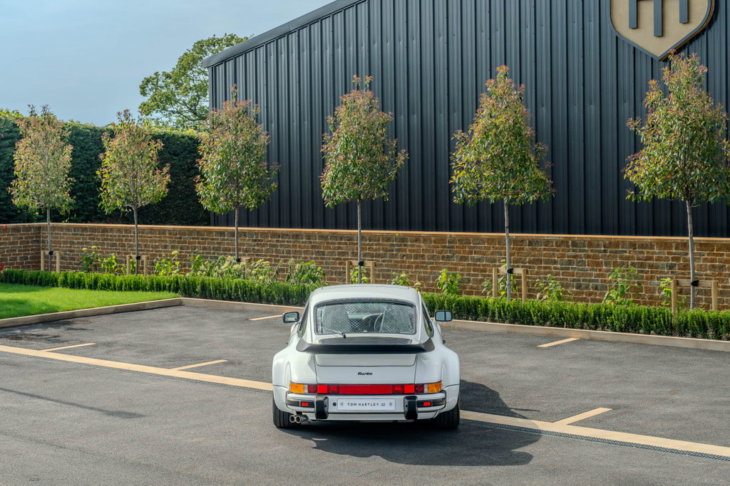 Porsche 911 Turbo 3.3